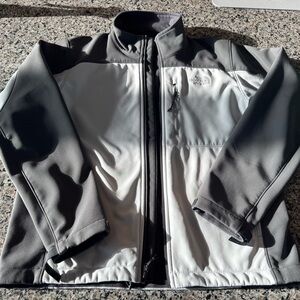 The North Face Men's Two-Tone Gray Performance Jacket